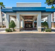 Hampton Inn & Suites Pensacola I-10 N at Univ. Town Plaza hotel detail image 7