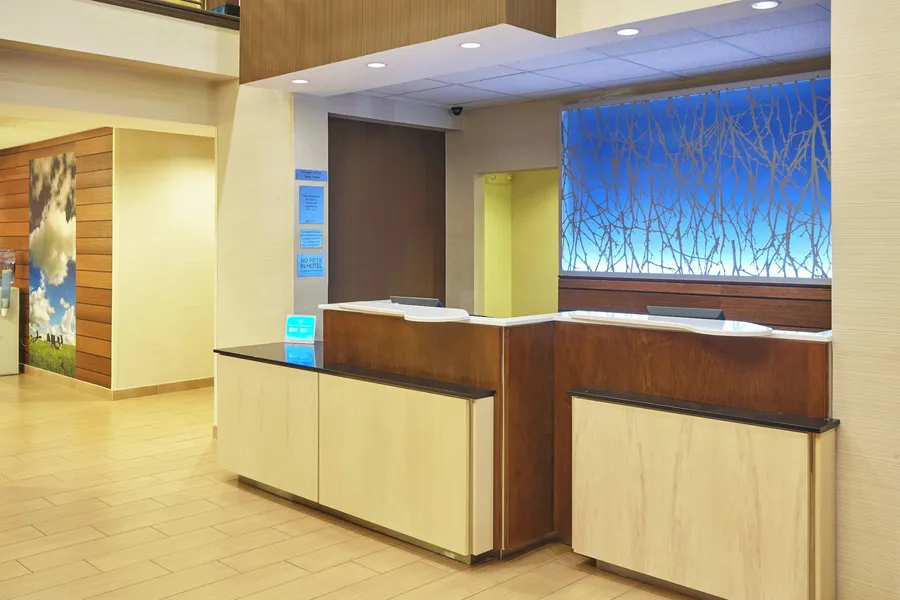 Fairfield Inn & Suites by Marriott Lombard hotel detail image 2