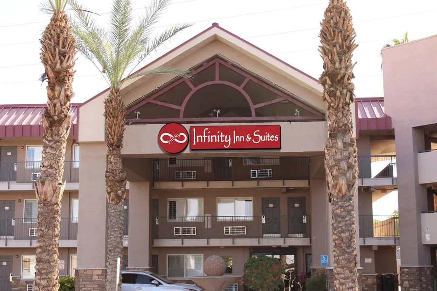 Infinity Inn & Suites hotel detail image 2