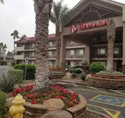 Infinity Inn & Suites hotel detail image 3
