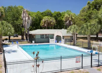 Knights Inn Plant City hotel thumbnail 6