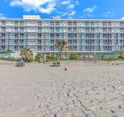 Holiday Inn Resort Oceanfront at Surfside Beach by IHG hotel detail image 5