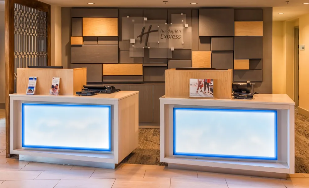 Holiday Inn Express Charleston by IHG hotel detail image 2
