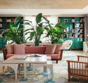 Kimpton Surfcomber Hotel by IHG hotel detail image 3