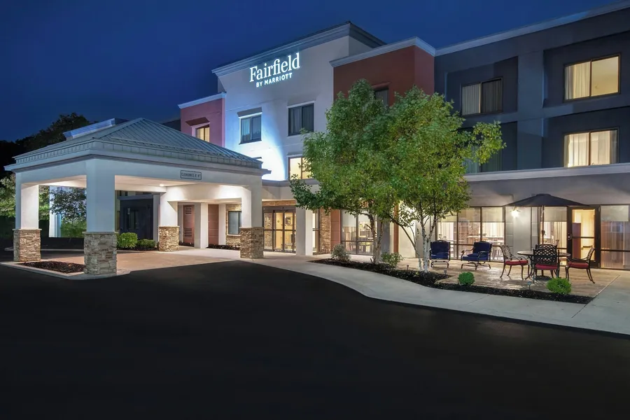 Fairfield Inn & Suites by Marriott Rochester West/Greece hotel detail image 2