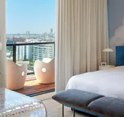 The Valorian Los Angeles, Curio Collection by Hilton hotel detail image 5