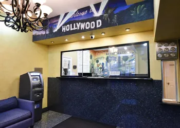 Hollywood Inn Express South hotel thumbnail 8