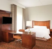 Hampton Inn & Suites Pittsburgh-Meadow Lands hotel detail image 7