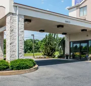 Sleep Inn & Suites of Lancaster County hotel detail image 3
