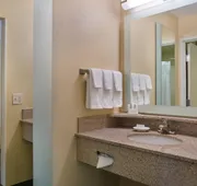 SpringHill Suites by Marriott St. Petersburg Clearwater hotel detail image 4