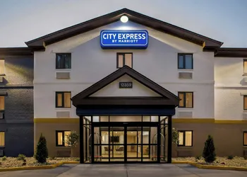 City Express By Marriott Newport News hotel thumbnail 5