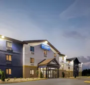 City Express By Marriott Newport News hotel detail image 7