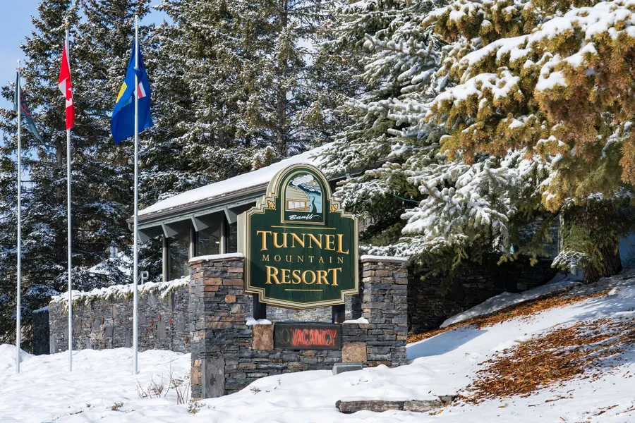 Tunnel Mountain Resort hotel detail image 2