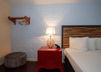 Hollywood Downtowner Inn hotel thumbnail 8
