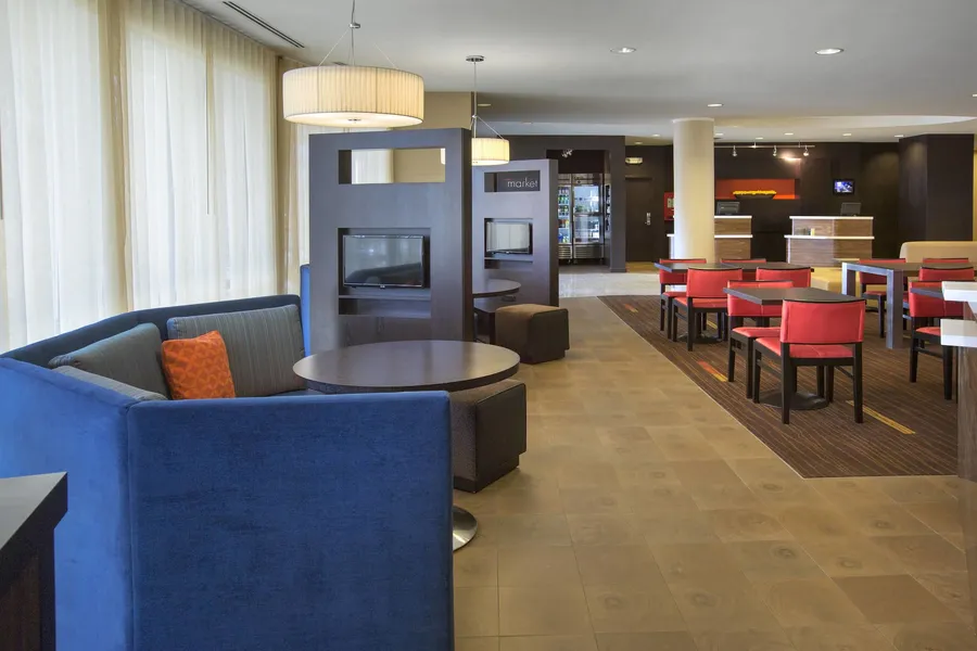 Courtyard by Marriott Paramus hotel detail image 6