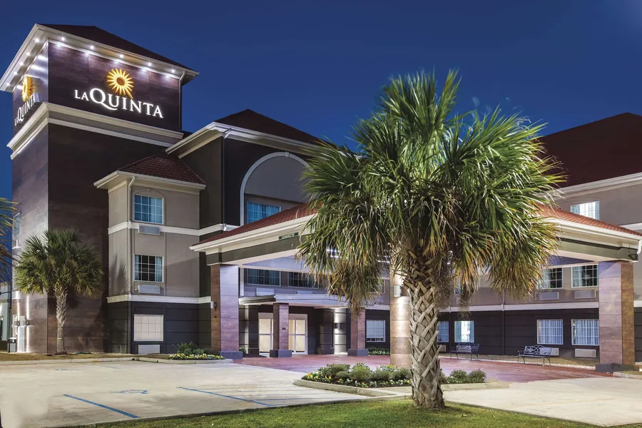 La Quinta Inn & Suites by Wyndham Walker - Denham Springs hotel detail image 2