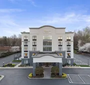 Spark by Hilton Greensboro hotel detail image 4