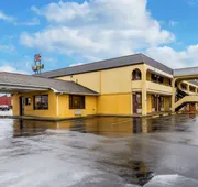 Econo Lodge Seymour hotel detail image 3
