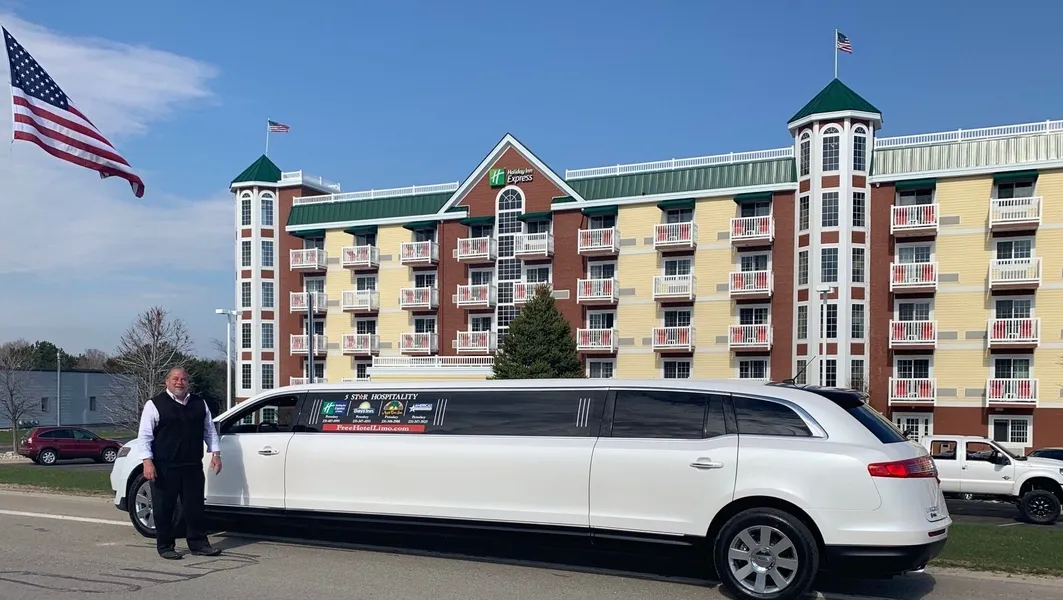 Holiday Inn Express & Suites Petoskey by IHG hotel detail image 2