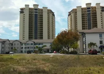 InTown Suites Extended Stay Fort Myers hotel thumbnail 4