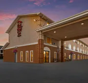 Red Roof Inn & Suites Denton hotel detail image 3