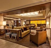 DoubleTree by Hilton Pittsburgh - Green Tree hotel detail image 3