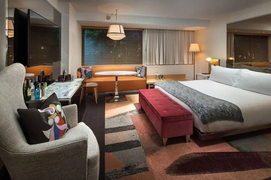 SLS Hotel, a Luxury Collection Hotel, Beverly Hills hotel detail image 2