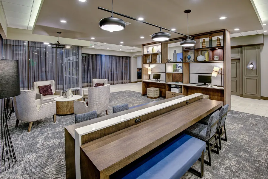 Holiday Inn East Windsor - Cranbury Area by IHG hotel detail image 2