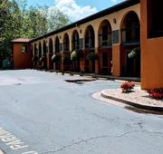 Econo Lodge Gainesville Downtown Area hotel detail image 4