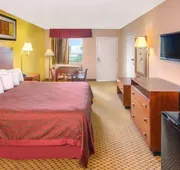 Days Inn by Wyndham Gulfport hotel detail image 7