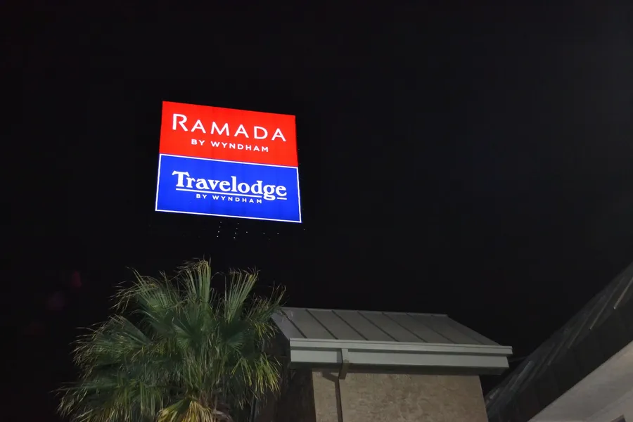 Travelodge by Wyndham San Antonio Lackland AFB North hotel detail image 2