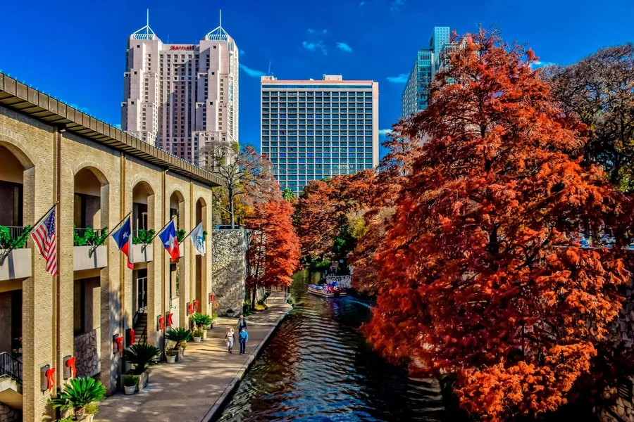 Marriott San Antonio Riverwalk hotel detail image 6