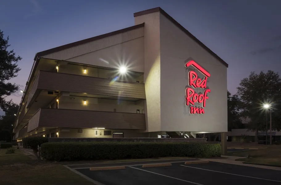 Red Roof Inn Atlanta - Norcross hotel detail image 2