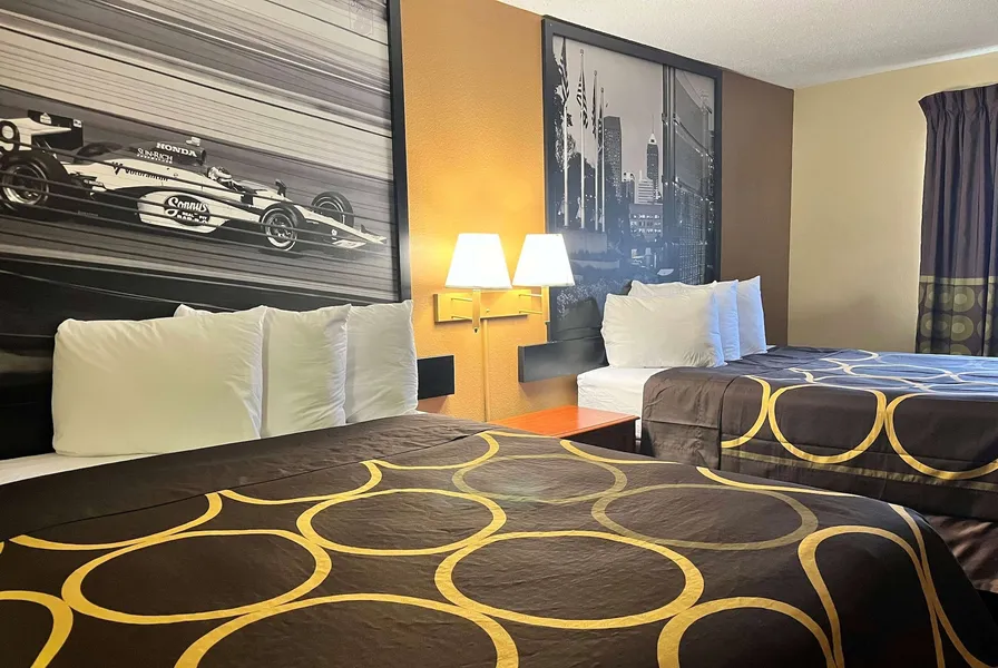 Super 8 by Wyndham Indianapolis/NE/Castleton Area hotel detail image 6