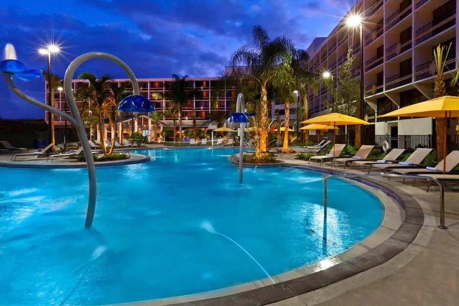 Sheraton Orlando Lake Buena Vista Resort hotel detail image 2