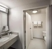 Courtyard by Marriott Norfolk Downtown hotel detail image 4