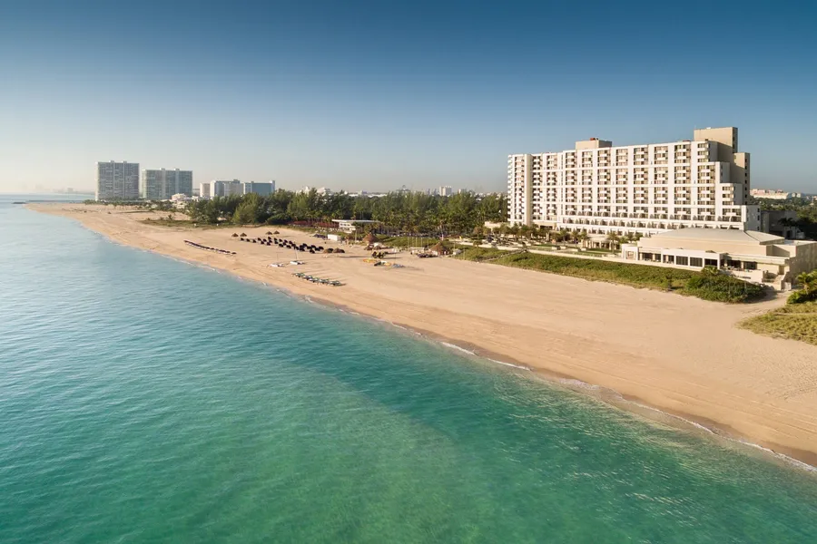 Fort Lauderdale Marriott Harbor Beach Resort & Spa hotel detail image 2