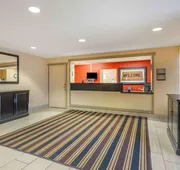 Extended Stay America Suites Chicago Lombard Yorktown Center hotel detail image 3
