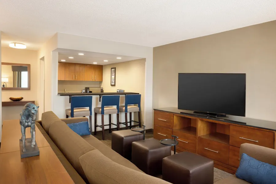 Comfort Inn & Suites Presidential - Downtown Little Rock hotel detail image 6