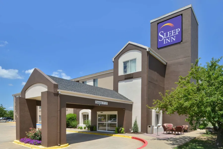 Sleep Inn Fayetteville North hotel detail image 2