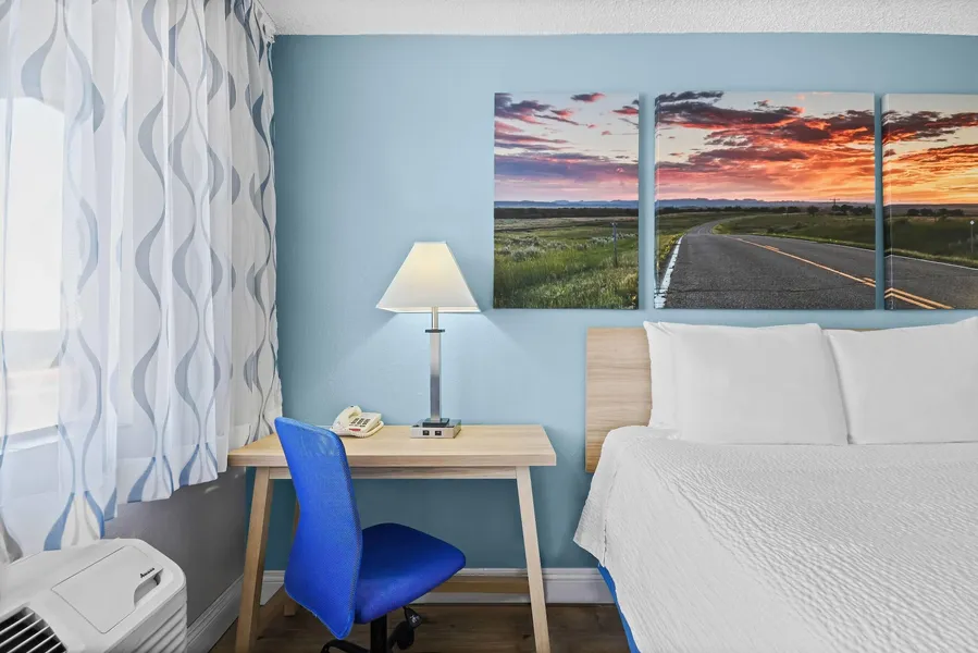 Days Inn by Wyndham Lost Hills hotel detail image 6