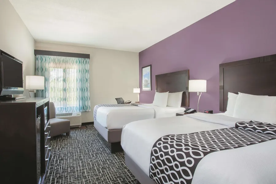 La Quinta Inn & Suites by Wyndham Fort Walton Beach hotel detail image 6