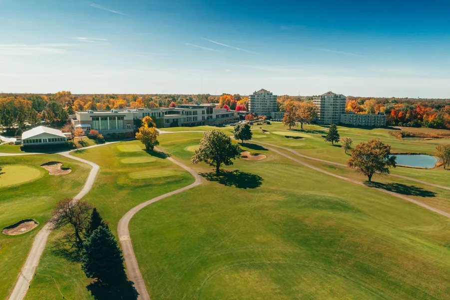 Eaglewood Resort and Spa hotel detail image 2