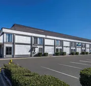 Days Inn & Suites by Wyndham Fort Bragg/Cross Creek Mall hotel detail image 3