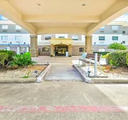 Holiday Inn Express Palestine by IHG hotel detail image 5