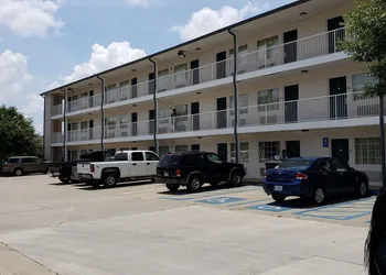 InTown Suites Extended Stay Hattiesburg hotel thumbnail 2