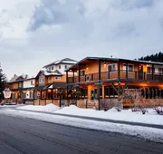Mount Robson Inn hotel detail image 3