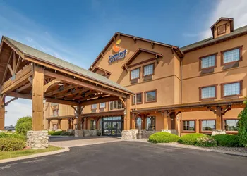 Comfort Inn & Suites Macon hotel thumbnail 6