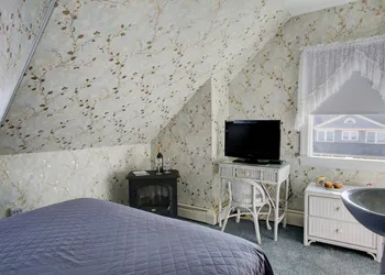 Luther Ogden Inn hotel thumbnail 8