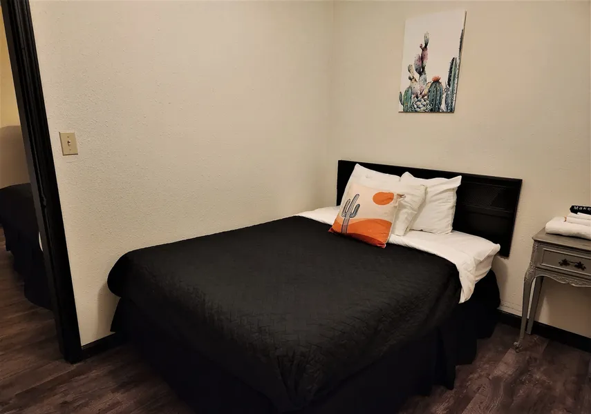 Cactus Inn & Suites hotel detail image 6